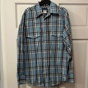 Wrangler Men's Blue and White Plaid Pearl Snap Shirt